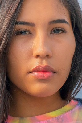 Sakari Rios from WATCH4BEAUTY